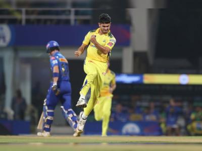 Tilak Varma IPL 2022 MI vs CSK Live Updates : रोहित, इशान भोपळ्यावर परतले, १९ वर्षीय तिलक वर्माने Mumbai Indiansला सावरले; CSKसमोर आव्हान उभे केले