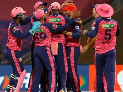 Big Blow : IPL 2022च्या गुणतालिकेत टेबल टॉपर Rajasthan Royals ला धक्का; अष्टपैलू खेळाडूची आयपीएलमधून माघार