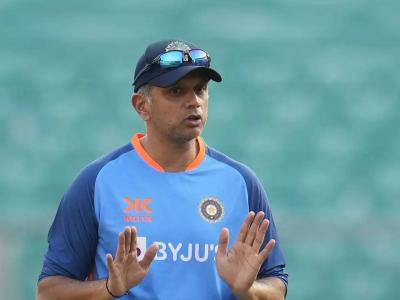 राहुल द्रविडसमोर BCCI चा मुदतवाढीचा प्रस्ताव; टीम इंडियाच्या मुख्य प्रशिक्षकपदी कायम राहणार?