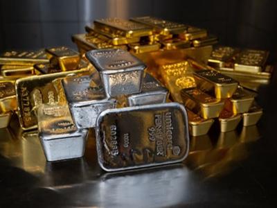 Gold Silver Price Today May 16: चांदी ₹२० हजारांपेक्षा अधिकनं घसरली, सोनंही धडाम, पाहा २४K, २२K, १८K गोल्डचा रेट