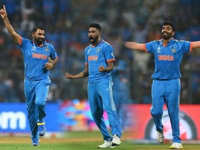 IND vs SL Live : टाटा, बाय बाय, खतम! श्रीलंकेचा संपूर्ण संघ ५५ धावांत तंबूत, सात विजयासह भारत उपांत्य फेरीत 