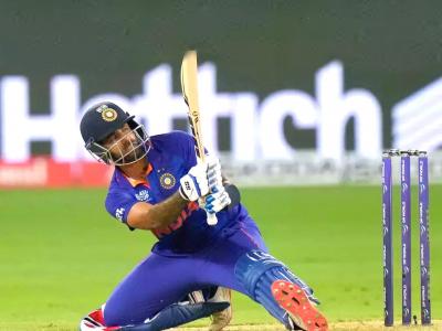 Suryakumar Yadav, Pakistan: "सूर्यकुमार यादवपुढे डिव्हिलियर्स, ख्रिस गेलही फिके"; पाकिस्तानातून SKYचं जोरदार कौतुक