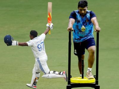 IND vs ENG : इंग्लंड दौऱ्यासाठी कठोर मेहनत; १० किलो वजनही कमी केलं! पण... सरफराजला ते प्रकरण भोवलं?