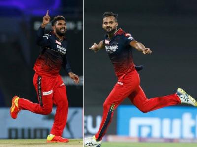 Wanindu Hasaranga, IPL 2022 RCB vs KKR Live : बंगळुरूच्या गोलंदाजांची 'रॉयल' कामगिरी, कोलकाताच्या फलंदाजांची हाराकिरी!