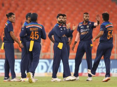 T20 world cup 2021, IND Vs PAK: एक पराभव म्हणजे स्पर्धेबाहेर पडणे नव्हे, सहकाऱ्यांना दोष देण्याऐवजी संघासोबत उभे राहणे महत्त्वाचे!