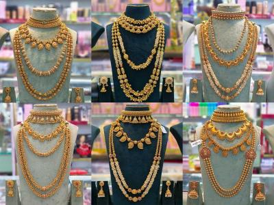 लईच भारी! लग्नसराईसाठी मराळमोळ्या ज्वेलरीचे १० सुंदर सेट्स, साडीत नवीन कॉम्बो उठून दिसेल