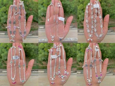 रोज वापरण्यासाठी चांदीच्या पैंजणांचे १० नाजूक डिझाइन्स, पाय दिसतील शोभून-वापरताही येतील सहज