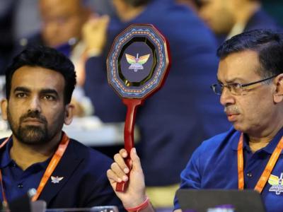 झहीर खाननं सोडली LSG ची साथ! संघ मालक संजीव गोएंकासोबत बिनसल्यामुळं घेतला निर्णय? - Marathi News | Zaheer Khan Makes Shocking Exit From LSG After Disagreement With Owner Sanjeev Goenka Reports | Latest cricket News at Lokmat.com