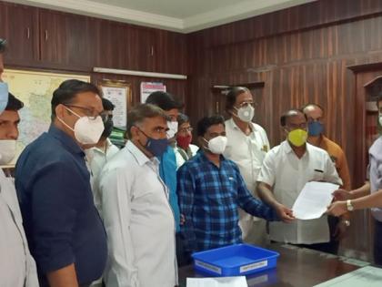 Will take a tough stance against sand mafias | वाळु माफियांविरुध्द कठोर भुमिका घेणार Will take a tough stance against sand mafias | वाळु माफियांविरुध्द कठोर भुमिका घेणार
