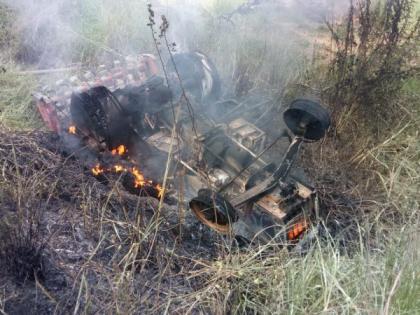 The overturned tractor caught fire; The owner and the driver died | उलटलेला ट्रॅक्टर पेटला; मालक व चालकाचा झाला कोळसा