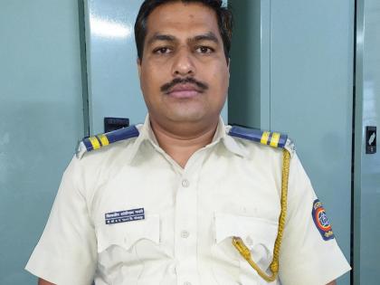 Two from Kolhapur promoted to Sub-Inspector of Police | कोल्हापूरच्या दोघांना पोलीस उपनिरीक्षकपदी बढती