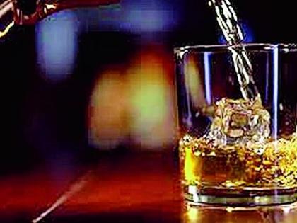 The residents of the district have consumed about three and a half cups of alcohol | जिल्हावासीयांनी रिचवले साडेतीन कोटींचे मद्य