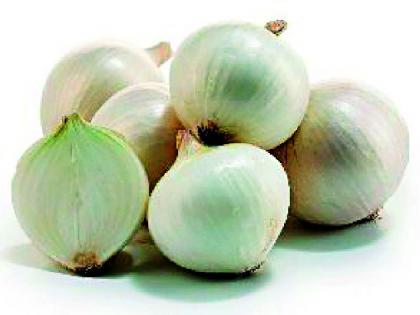 The onion grew even more | कांदा आणखी वधारला The onion grew even more | कांदा आणखी वधारला