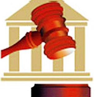 People disposed of 128 cases in court | लोक अदालतींत १२८ प्रकरणांचा निपटारा