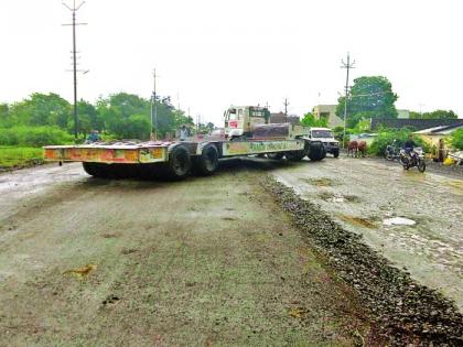 After two years, work on the Shegaon-Khamgaon-Pandharpur route is still complete | दोन वर्षानंतरही शेगाव- खामगाव- पंढरपूर मार्गाचे काम अपुर्णच