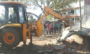 Municipal action to demolish meat market started | मटण मार्केट पाडण्याची नगरपरिषदेची कार्यवाही सुरू