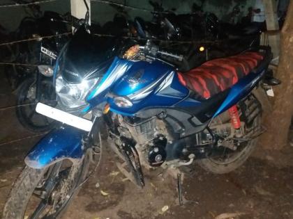 Finance Company Recovery Officer: Robbery of: Five arrested in 48 hours | फायनान्स कंपनीच्या वसुली अधिका:याची लूट करणा:या पाच जणांना 48 तासात अटक Finance Company Recovery Officer: Robbery of: Five arrested in 48 hours | फायनान्स कंपनीच्या वसुली अधिका:याची लूट करणा:या पाच जणांना 48 तासात अटक