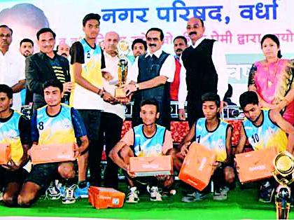 Men in katol and women's Yavatmal winners | पुरुषांमध्ये काटोल तर महिलांत यवतमाळ विजेता