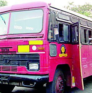  Tell me, where is the parking facility at the ST bus station? | सांगा, एसटी बसस्थानकात पार्किंगची सोय आहे कुठे?