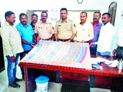 Two suspects seized sixteen swords | दोन संशयितांकडून सोळा तलवारी जप्त