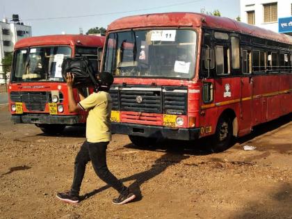 1180 passengers from the district made ST journey yesterday, earning over 56 thousand | जिल्हयातील ११८० प्रवाशांनी काल केला एसटी प्रवास, ५६ हजारावर उत्पन्न