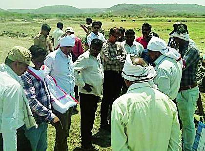 Brake to the umbrella pond complex | छत्री तलाव परिसर सौंदर्यीकरणास ब्रेक