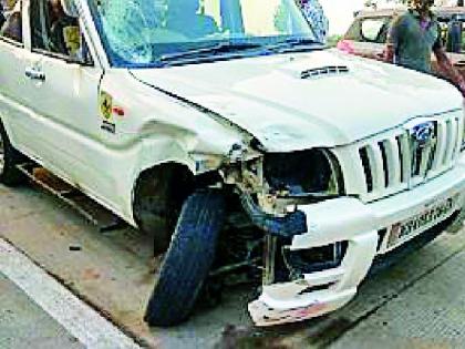चारचाकी अनियंत्रित दुचाकीवरील दोघे ठार