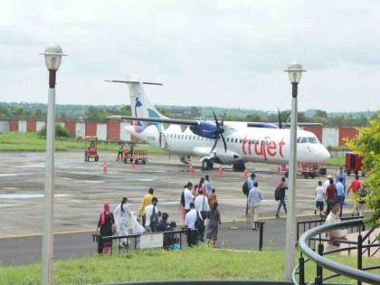 Shri Ganesh of Jalgaon-Mumbai Airlines | जळगाव-मुंबई विमानसेवेचा श्री गणेशा