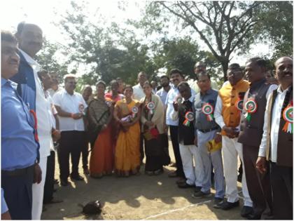 Zilla Parishad Zilla Parishad championship in Dugavala taluka | दुगावला तालुकास्तरीय जिल्हा परिषद अध्यक्ष चषक स्पर्धा