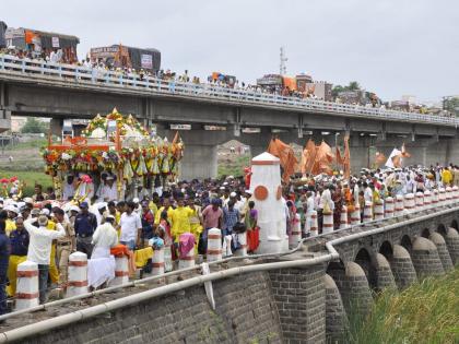 Mauli's palkhi can be settled | माउलींची पालखी निराकाठी विसावली