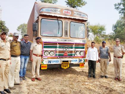 Grab the stolen container from Karnataka | चोरीस गेलेला कंटेनर कर्नाटकातून हस्तगत