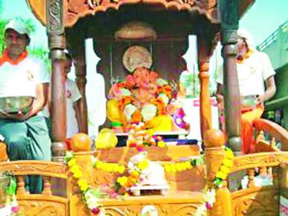 Ganapadeva Ganapati of Pusad, a symbol of national unity | राष्ट्रीय एकात्मतेचे प्रतीक पुसदचा गणबादेव गणपती