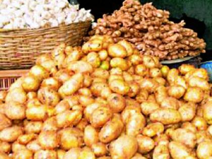 Onions, garlic and potatoes are still bright | कांदा, लसूण आणि आलू अजूनही तेजच