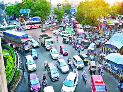 Traffic on the Dwarka continues | द्वारकावर वाहतूक कोंडी कायम