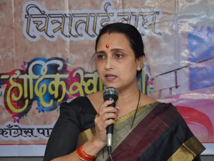 Ratnagiri: Government is backing the women, girls, atrocities on women every day: Chitra Wagh | रत्नागिरी : दिवसाला महिला, मुलींवर अत्याचार, विकृतीला सरकार पाठीशी घालीत आहे : चित्रा वाघ