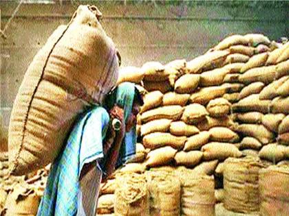 Claims counterpart: Compulsory e-PDS system; 40 percent of grains, only 60 percent grains distribution questionnaire | दावे-प्रतिदावे : ई-पीडीएस प्रणालीची सक्ती; ४० टक्के शिलकी धान्यावर प्रश्नचिन्ह फक्त ६० टक्के धान्याचे वितरण