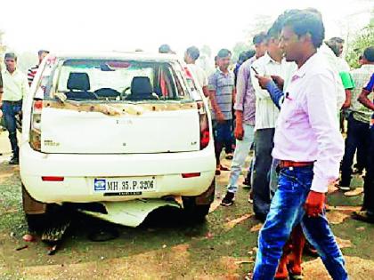 Truck scooty accident | ट्रकची स्कुटीला धडक चिमुकली ठार Truck scooty accident | ट्रकची स्कुटीला धडक चिमुकली ठार