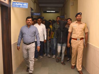 Abduction cases; Three accused arrested | अपहरण प्रकरण; तीन आरोपी जेरबंद