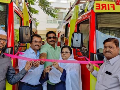 Dedication of new vehicles in Malegaon Municipal Fire Brigade | मालेगाव महापालिका अग्निशमन दलात नवीन वाहनांचे लोकार्पण