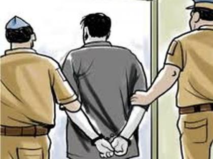 District police arrested six absconders during the year | १२४ फरार आरोपींना जिल्हा पोलिसांनी वर्षभरात केले जेरबंद District police arrested six absconders during the year | १२४ फरार आरोपींना जिल्हा पोलिसांनी वर्षभरात केले जेरबंद