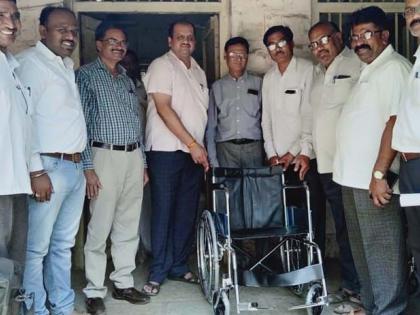 150 Wheelchair purchase by Shahada Panchayat Samiti | शहादा पंचायत समितीतर्फे 150 व्हिलचेअरची खरेदी 150 Wheelchair purchase by Shahada Panchayat Samiti | शहादा पंचायत समितीतर्फे 150 व्हिलचेअरची खरेदी