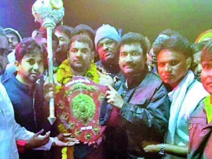 Pujya's wrestling Hingoli's Gajanan Bhoyar Ajinkya | पुसदच्या कुस्तीत हिंगोलीचा गजानन भोयर अजिंक्य