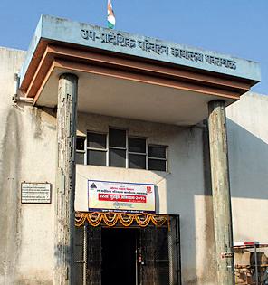 The administrative control of the RTO | आरटीओचा प्रशासकीय कारभार ढेपाळला The administrative control of the RTO | आरटीओचा प्रशासकीय कारभार ढेपाळला