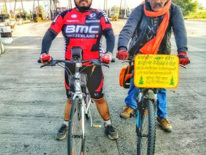 Bicycle cruelty across the country for the environment | पर्यावरणासाठी देशभर सायकल भ्रमंती