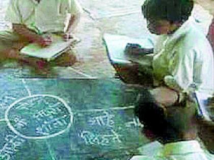 Topics teachers backlog in schools in Zilla Parish | जिल्हा परिषद शाळांमध्ये विषय शिक्षकांचा अनुशेष