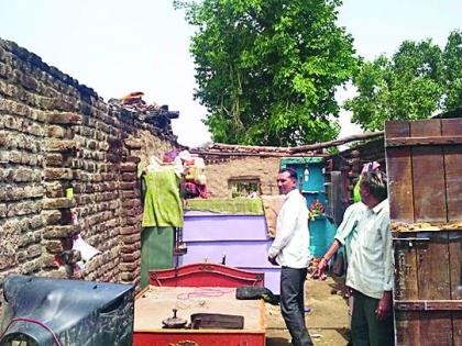 Hurricane with hail in Tivasa taluka | तिवसा तालुक्यात गारपिटीसह चक्रीवादळ