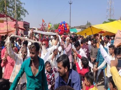 शिरपूर तालुक्यात ‘भोंगऱ्या’ बाजाराला उत्साहात सुरूवात