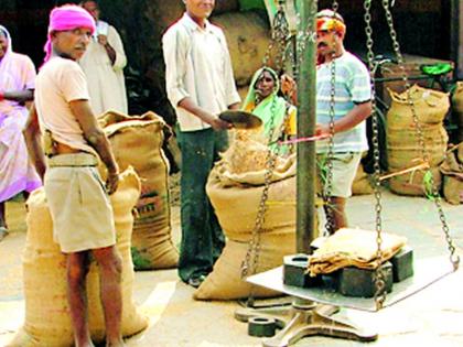 Buy grain with Dharma thorns | धर्म काटे लावून धान खरेदी करा Buy grain with Dharma thorns | धर्म काटे लावून धान खरेदी करा