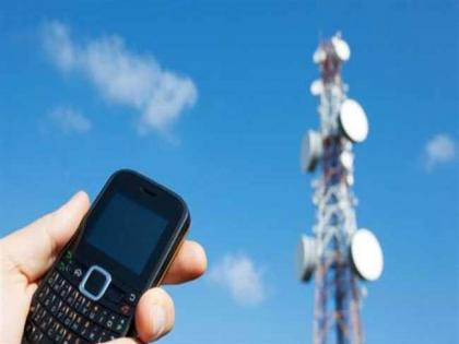 Disruption of mobile service in Rajapur area | राजापूर परिसरात मोबाईल सेवेचा बोजवारा