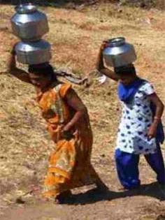 One lakh villagers in 48 villages and 11 padas are thirsty | ४८ गावे ११ पाड्यांमधील एक लाख ग्रामस्थ तहाणले